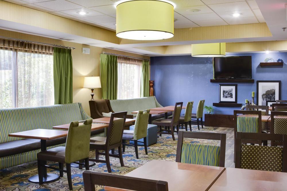 Hampton Inn Harrisonburg South Bagian luar foto