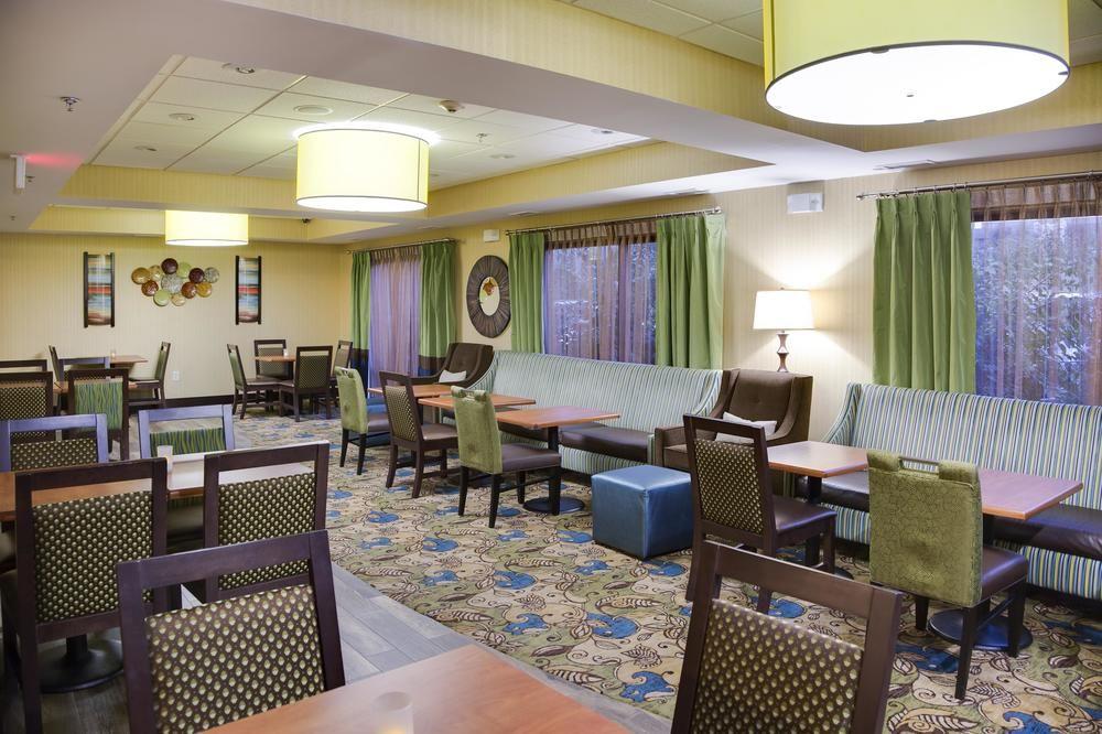 Hampton Inn Harrisonburg South Bagian luar foto