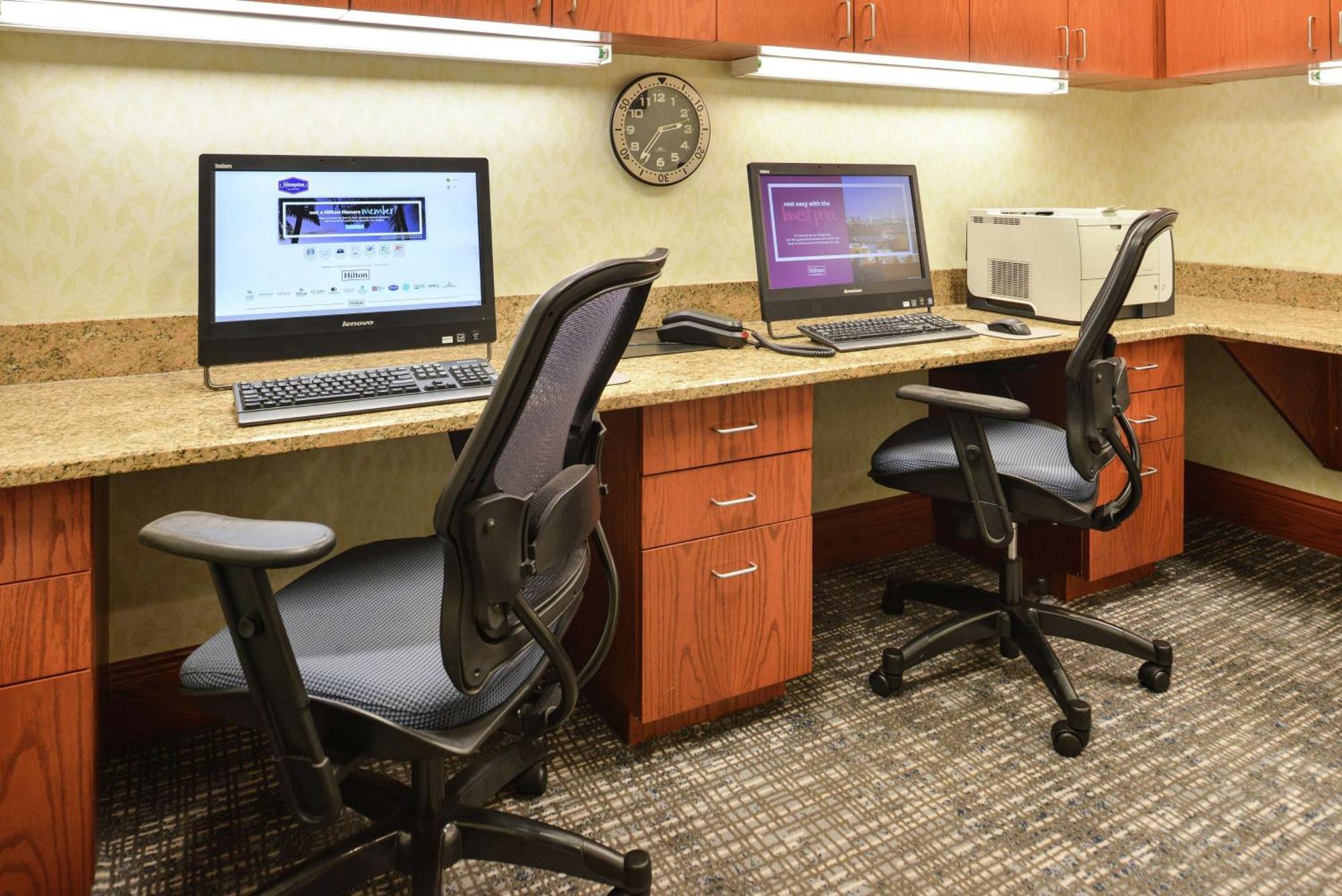 Hampton Inn Harrisonburg South Bagian luar foto