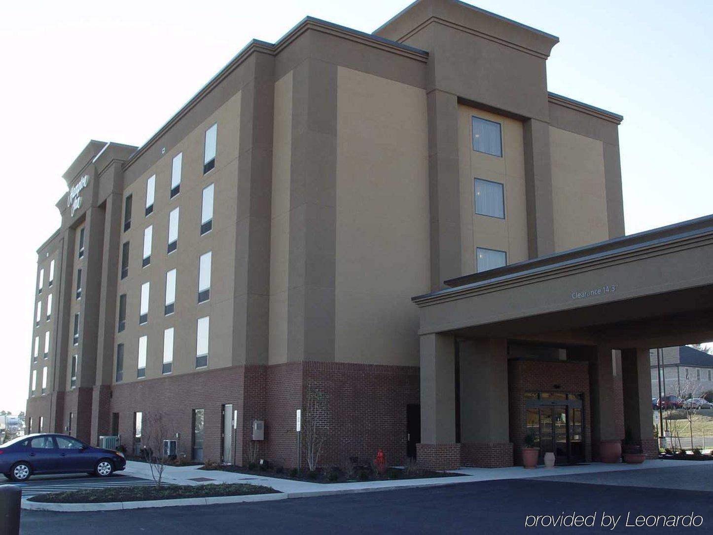 Hampton Inn Harrisonburg South Bagian luar foto