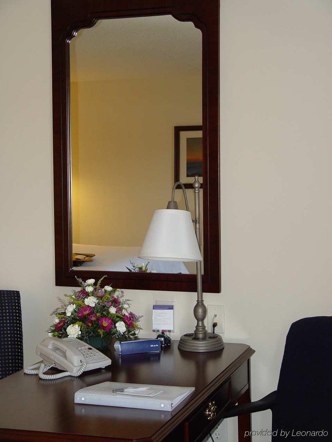 Hampton Inn Harrisonburg South Ruang foto