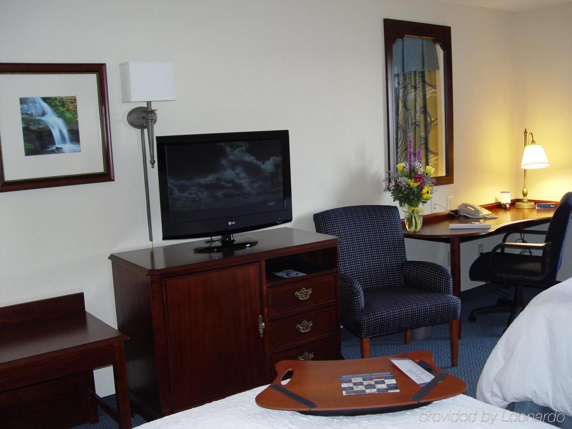 Hampton Inn Harrisonburg South Ruang foto